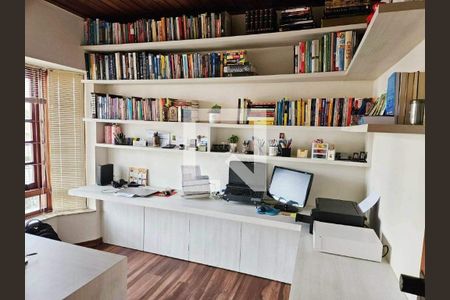 Casa à venda com 333m², 3 quartos e 3 vagas