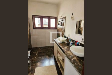 Casa à venda com 333m², 3 quartos e 3 vagas