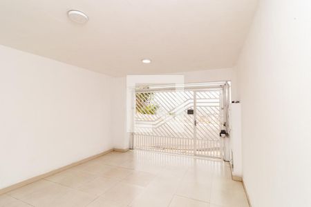 Casa à venda com 67m², 3 quartos e 2 vagasGaragem