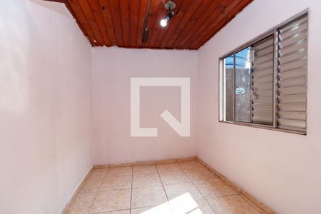 Casa à venda com 67m², 3 quartos e 2 vagasQuarto 3