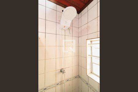 Casa à venda com 67m², 3 quartos e 2 vagasBanheiro