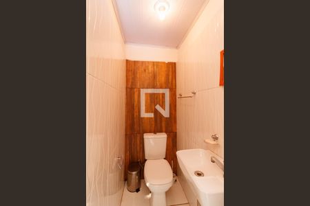 Casa à venda com 67m², 3 quartos e 2 vagasLavabo