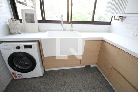 Apartamento à venda com 180m², 3 quartos e 3 vagasÁrea de Serviço