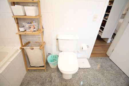 Apartamento à venda com 180m², 3 quartos e 3 vagasQuarto 1