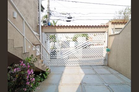 Casa à venda com 94m², 3 quartos e 3 vagas Casa à venda com 94m², 3 quartos e 3 vagasGaragem