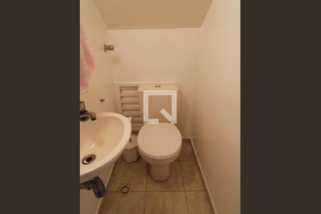 Casa à venda com 94m², 3 quartos e 3 vagasLavabo