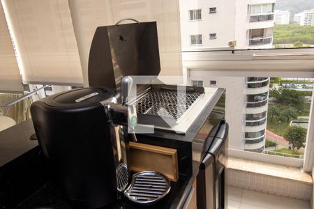 Apartamento para alugar com 85m², 2 quartos e 1 vagaVaranda