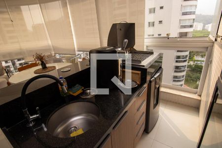 Apartamento para alugar com 85m², 2 quartos e 1 vagaVaranda