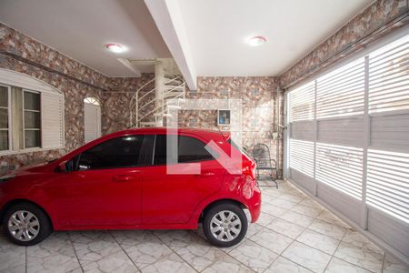 Casa à venda com 120m², 4 quartos e 3 vagas Casa à venda com 120m², 4 quartos e 3 vagasGaragem