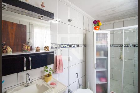 Casa à venda com 120m², 4 quartos e 3 vagas Casa à venda com 120m², 4 quartos e 3 vagasBanheiro