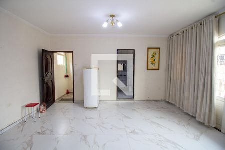 Casa à venda com 120m², 4 quartos e 3 vagas Casa à venda com 120m², 4 quartos e 3 vagasEdícula