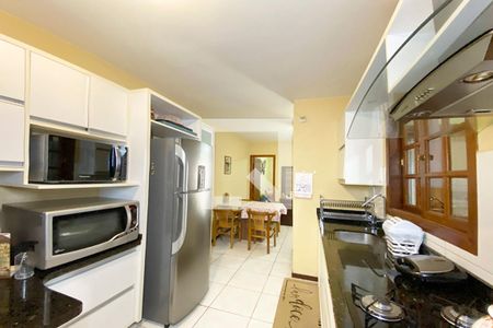 Casa para alugar com 87m², 2 quartos e 1 vagaCozinha 