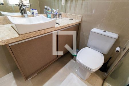 Apartamento à venda com 161m², 3 quartos e 4 vagasBanheiro da Suíte 1