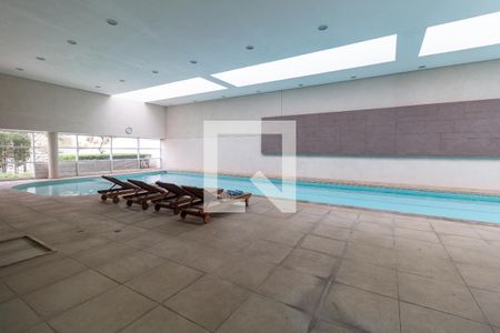 Apartamento à venda com 161m², 3 quartos e 4 vagasÁrea comum - Piscina