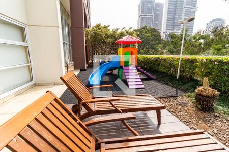 Apartamento à venda com 161m², 3 quartos e 4 vagasÁrea comum - Playground