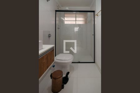 Banheiro  de apartamento para alugar com 1 quarto, 33m² em Bela Vista, São Paulo