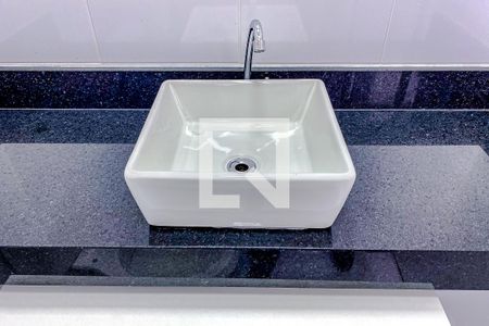 Apartamento para alugar com 77m², 3 quartos e 2 vagasBanheiro da Suíte