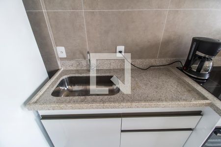 Apartamento para alugar com 45m², 1 quarto e 2 vagasDetalhe da cozinha