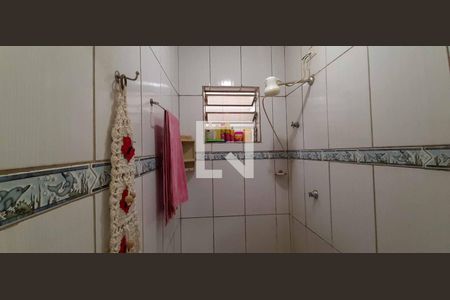 Casa à venda com 99m², 2 quartos e 1 vagaBanheiro