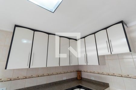 Casa para alugar com 200m², 3 quartos e 2 vagasCozinha - Torneira