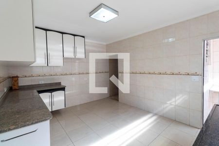 Casa para alugar com 200m², 3 quartos e 2 vagasCozinha