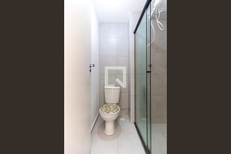 Apartamento à venda com 35m², 2 quartos e sem vaga Apartamento à venda com 35m², 2 quartos e sem vagaBanheiro