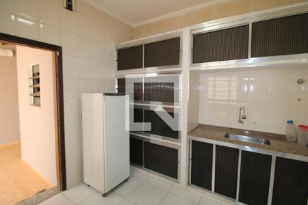 Casa para alugar com 151m², 3 quartos e 2 vagasCozinha