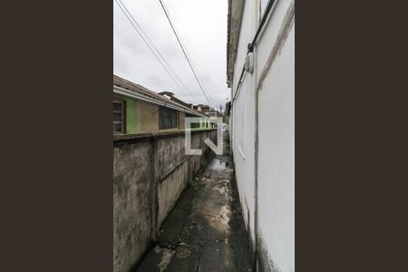 Área comum de acesso de casa para alugar com 1 quarto, 49m² em Vicente de Carvalho, Rio de Janeiro