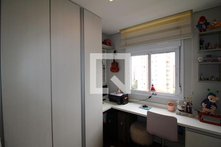 Apartamento à venda com 120m², 3 quartos e 2 vagasQuarto 2