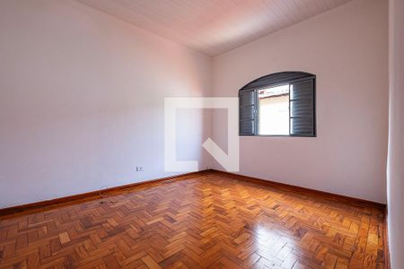 Casa à venda com 280m², 3 quartos e 2 vagasCasa 2 - Quarto 1