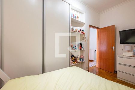 Casa à venda com 280m², 3 quartos e 2 vagasQuarto 3