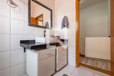 Casa à venda com 280m², 3 quartos e 2 vagasBanheiro