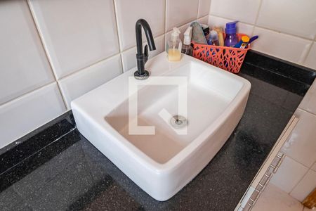 Casa à venda com 280m², 3 quartos e 2 vagasBanheiro