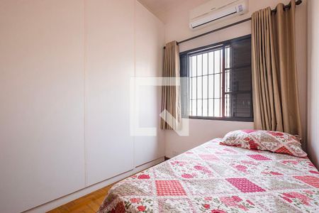 Casa à venda com 280m², 3 quartos e 2 vagasQuarto 2