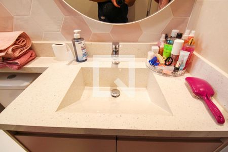 Apartamento à venda com 109m², 3 quartos e 2 vagasBanheiro da Suíte 2