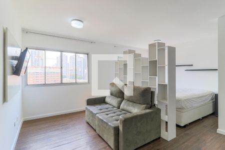 Sala de apartamento para alugar com 1 quarto, 42m² em Jardim das Acácias, São Paulo