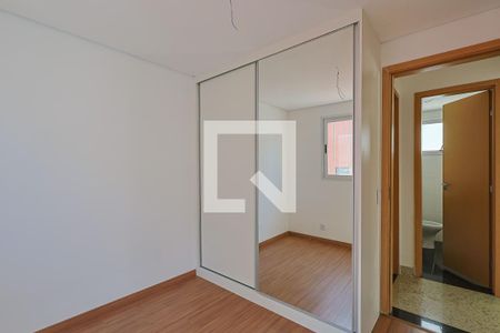 Apartamento à venda com 140m², 3 quartos e 4 vagasSuíte 1