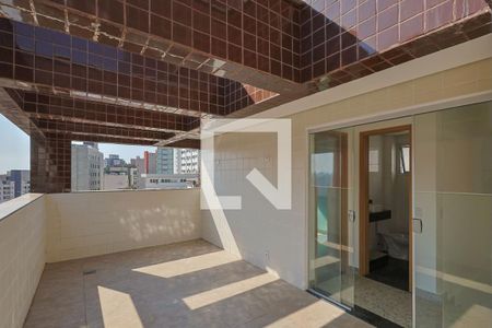 Apartamento à venda com 140m², 3 quartos e 4 vagasCobertura