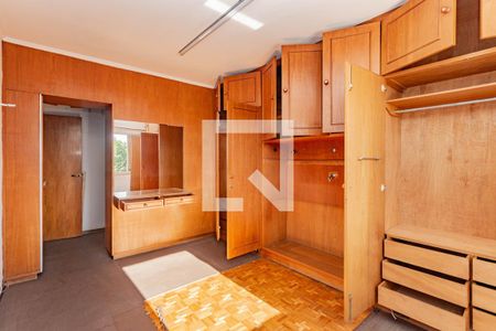 Casa à venda com 342m², 4 quartos e 8 vagasQuarto 3