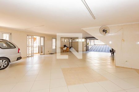 Casa à venda com 342m², 4 quartos e 8 vagasGaragem