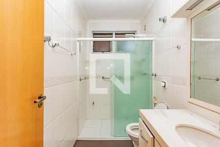 Casa à venda com 342m², 4 quartos e 8 vagasBanheiro