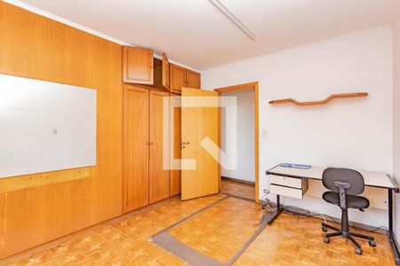 Casa à venda com 342m², 4 quartos e 8 vagasQuarto 2