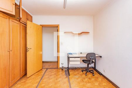 Casa à venda com 342m², 4 quartos e 8 vagasQuarto 2