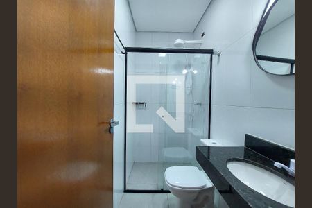 Banheiro de kitnet/studio para alugar com 1 quarto, 30m² em Jardim Consorcio, São Paulo