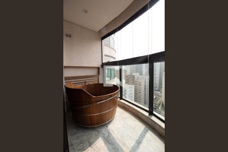 Apartamento à venda com 215m², 2 quartos e 3 vagasSuíte 1