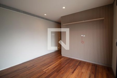 Apartamento à venda com 215m², 2 quartos e 3 vagasSuíte 1