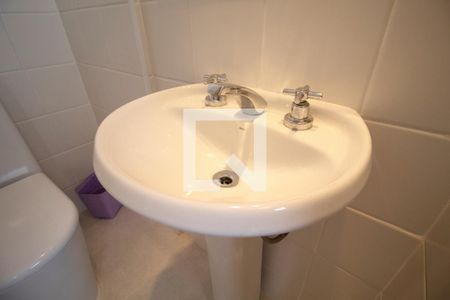 Apartamento à venda com 215m², 2 quartos e 3 vagasBanheiro de serviço