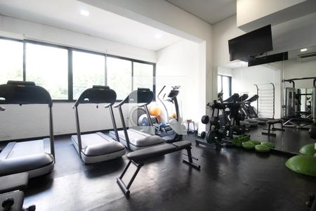 Apartamento à venda com 215m², 2 quartos e 3 vagasÁrea comum - Academia