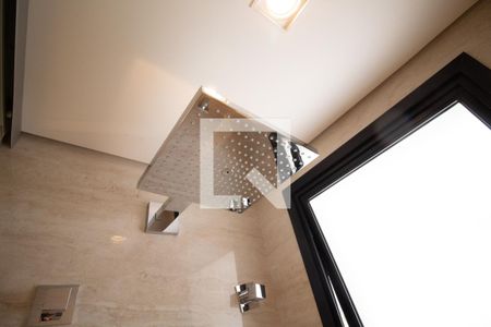 Apartamento à venda com 215m², 2 quartos e 3 vagasBanheiro da Suíte 2