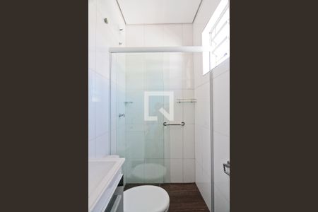 Casa à venda com 240m², 5 quartos e 5 vagasBanheiro da Suíte 1